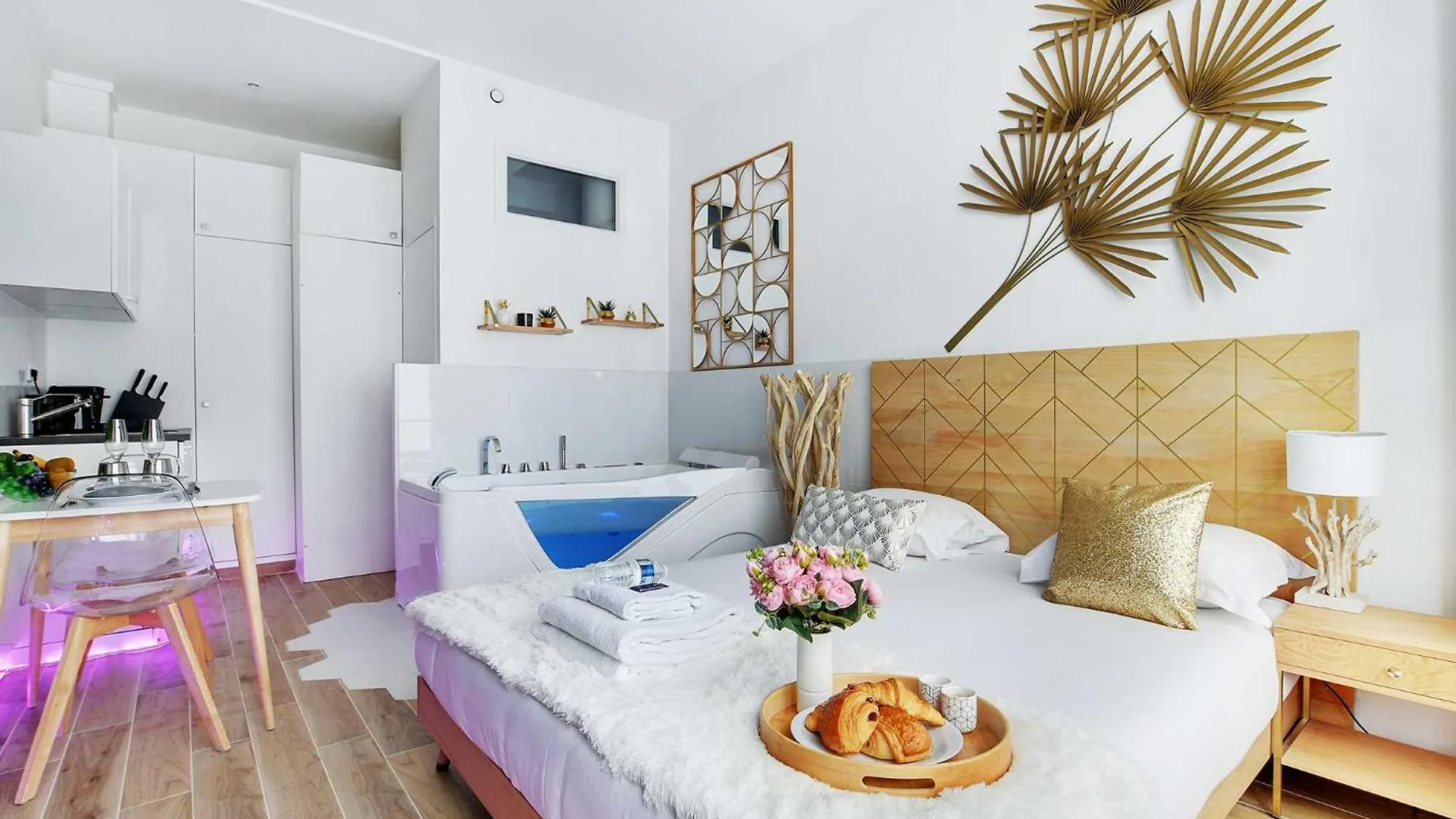 Lovely - 2p - Moulin Rouge Apartment *